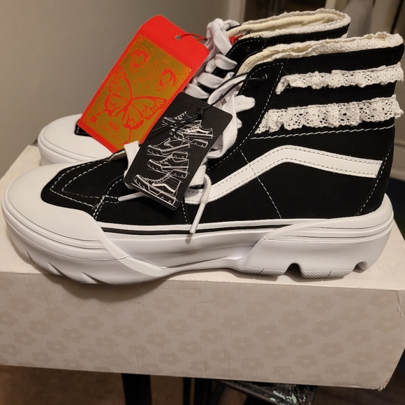 VANS X SANDY LIANG SK8-HI (SOLD) - Picture 4 of 4